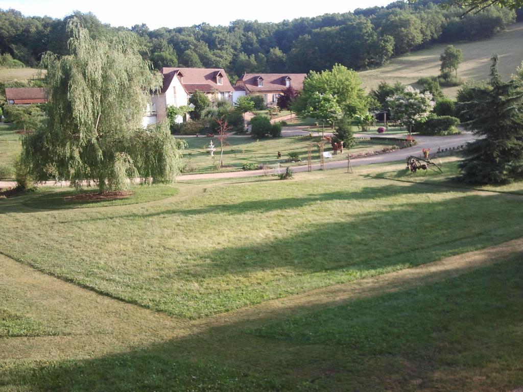 Hameau Les Combelles Martel Exterior foto