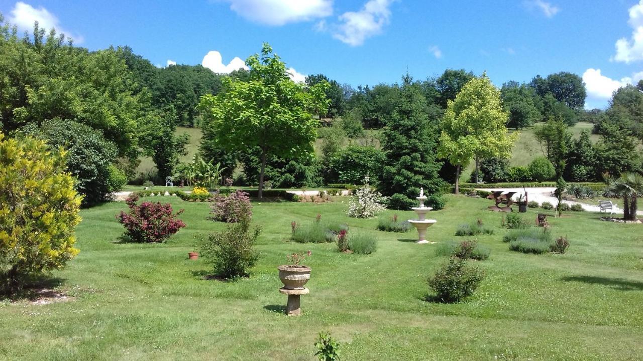 Hameau Les Combelles Martel Exterior foto